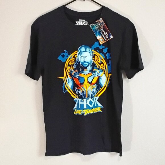 Thor Love and Thunder T-Shirt Size Adult S BNWT!! - Picture 1 of 3